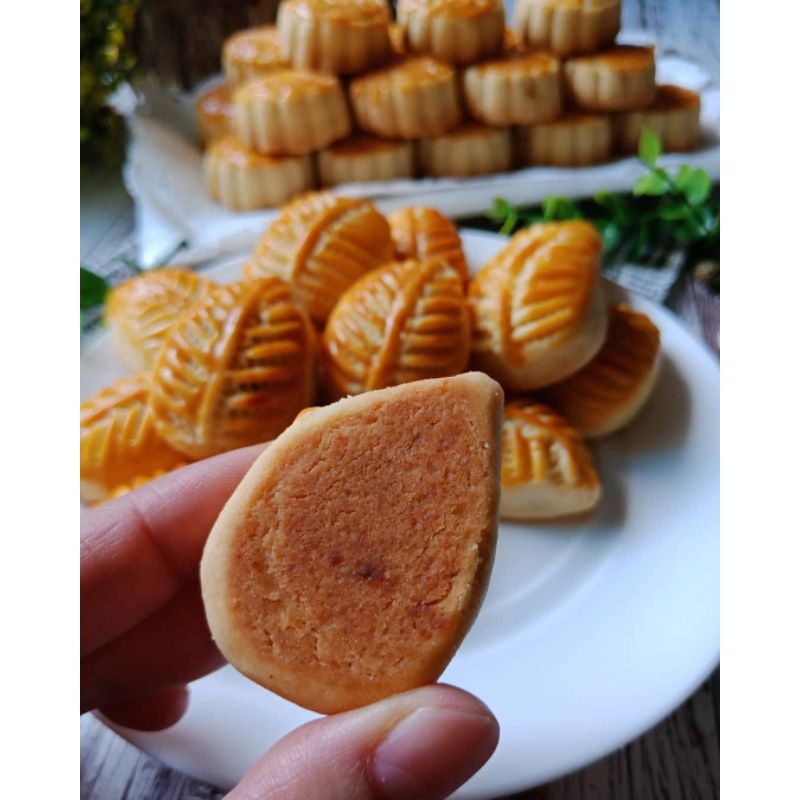 

Pineapple Cake Tarts Cookies