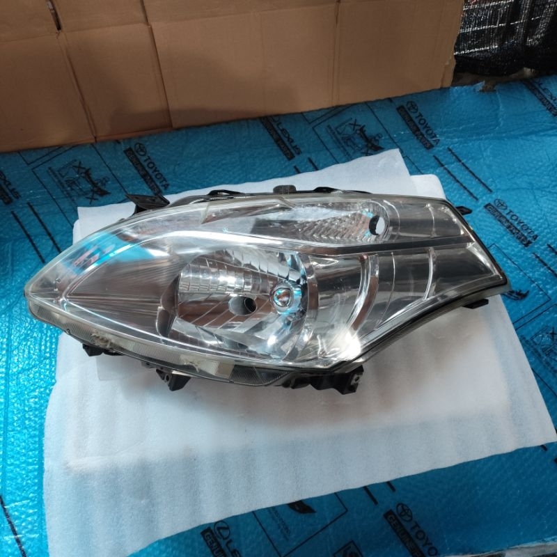 Headlamp Lampu Depan Suzuki Ertiga 2013 2014 2016 original