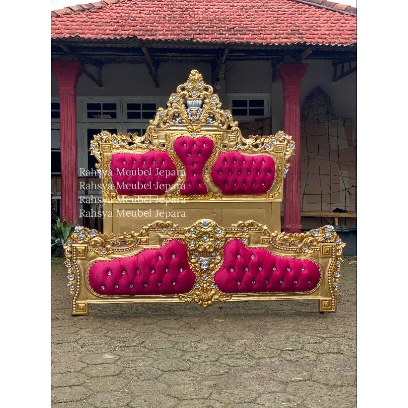 dipan ukir Jepara kayu jati tempat ukir mewah Jepara dipan mewah costum