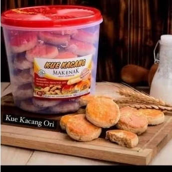 

Kue kacang mak enak isi 900gram