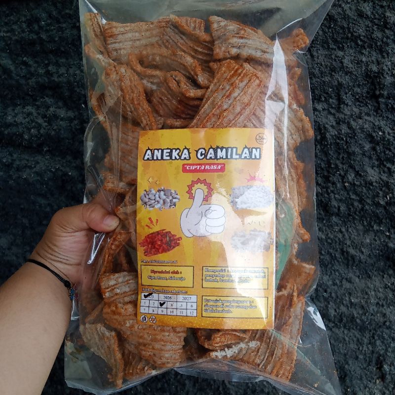 

KERUPUK SEBLAK JENGKOL 250gram