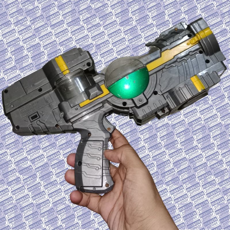 DX Kamen Rider Tatoba OOO Birth Buster Blade Garren Rouzer cocok untuk Cosplay atau Koleksi Pajangan