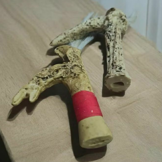 Gagang  mandau motif tanduk  gagang dari bahan fiber