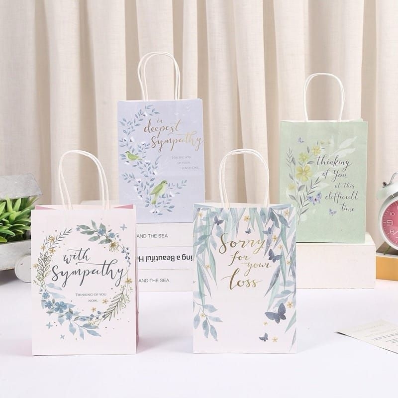 

Dalingshop Paper Bag Tas Kado Motif Gambar Butterfly Simple Goodie Bag Souvenir