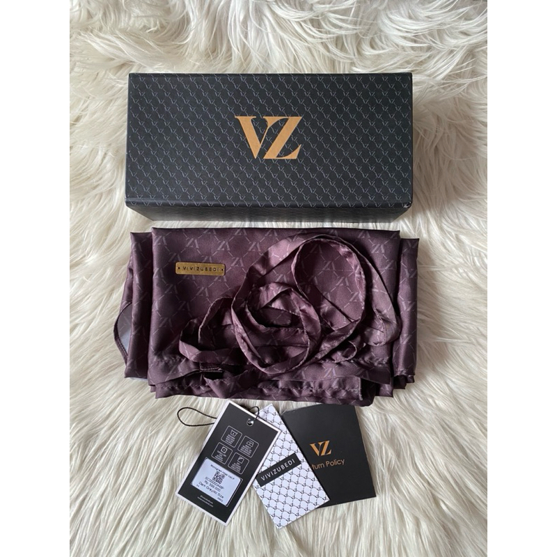 VIVI ZUBEDI MONOGRAM HIJAB VEIL (PRELOVED)