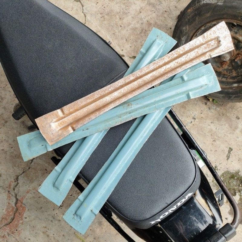 Tulangan dek vespa super sprint