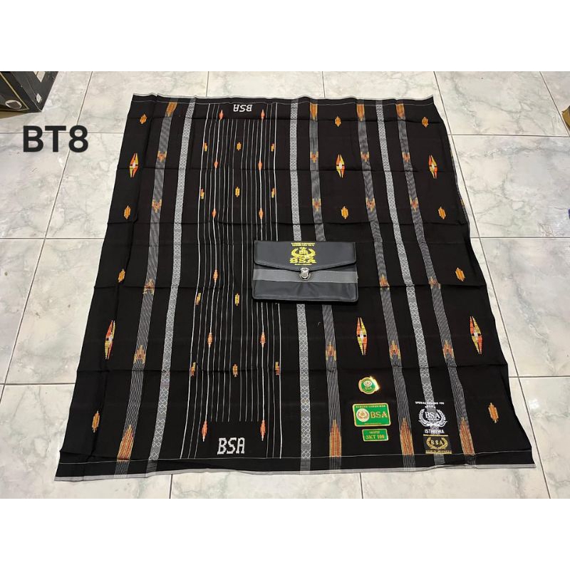 SARUNG BSH Infinity, Excelent