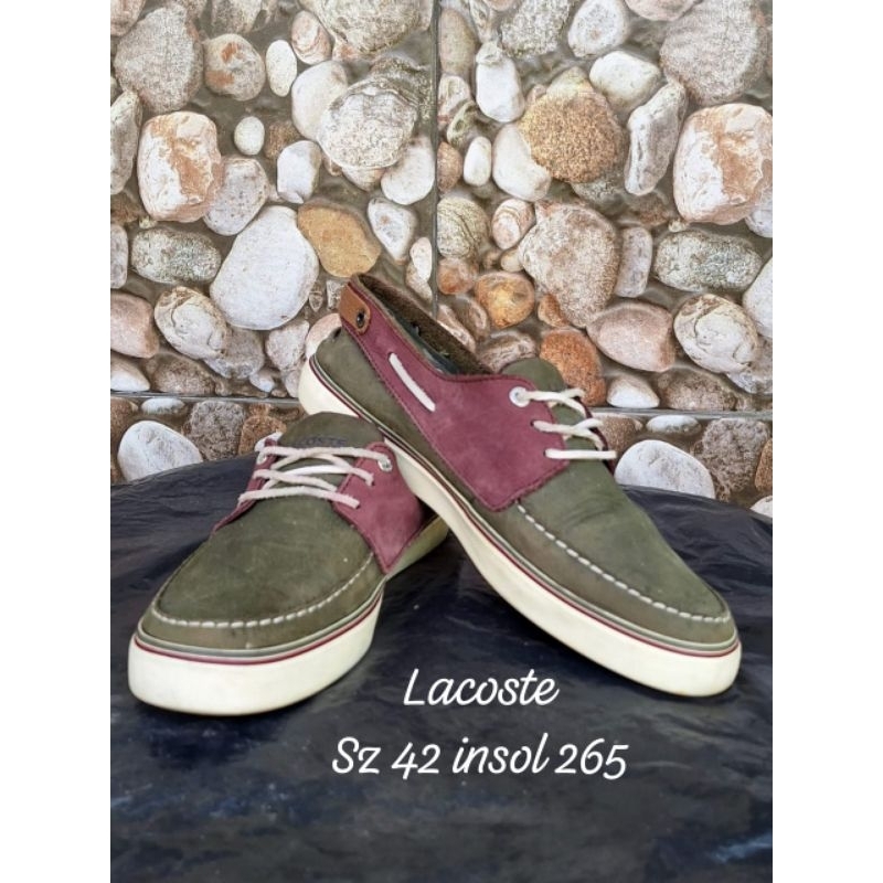 Lacoste Sepatu Sneakers SZ 42 Insol 265