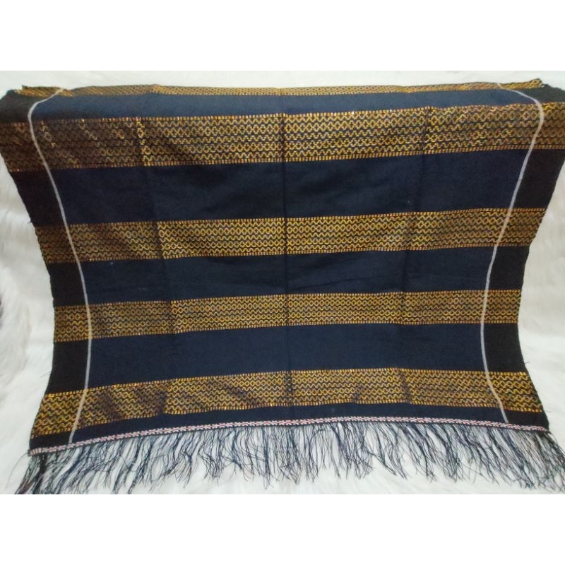 Uis julu pakaian adat karo