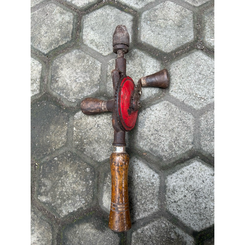 Bor Tangan Manual Lawas Jadul Antik, Kecil