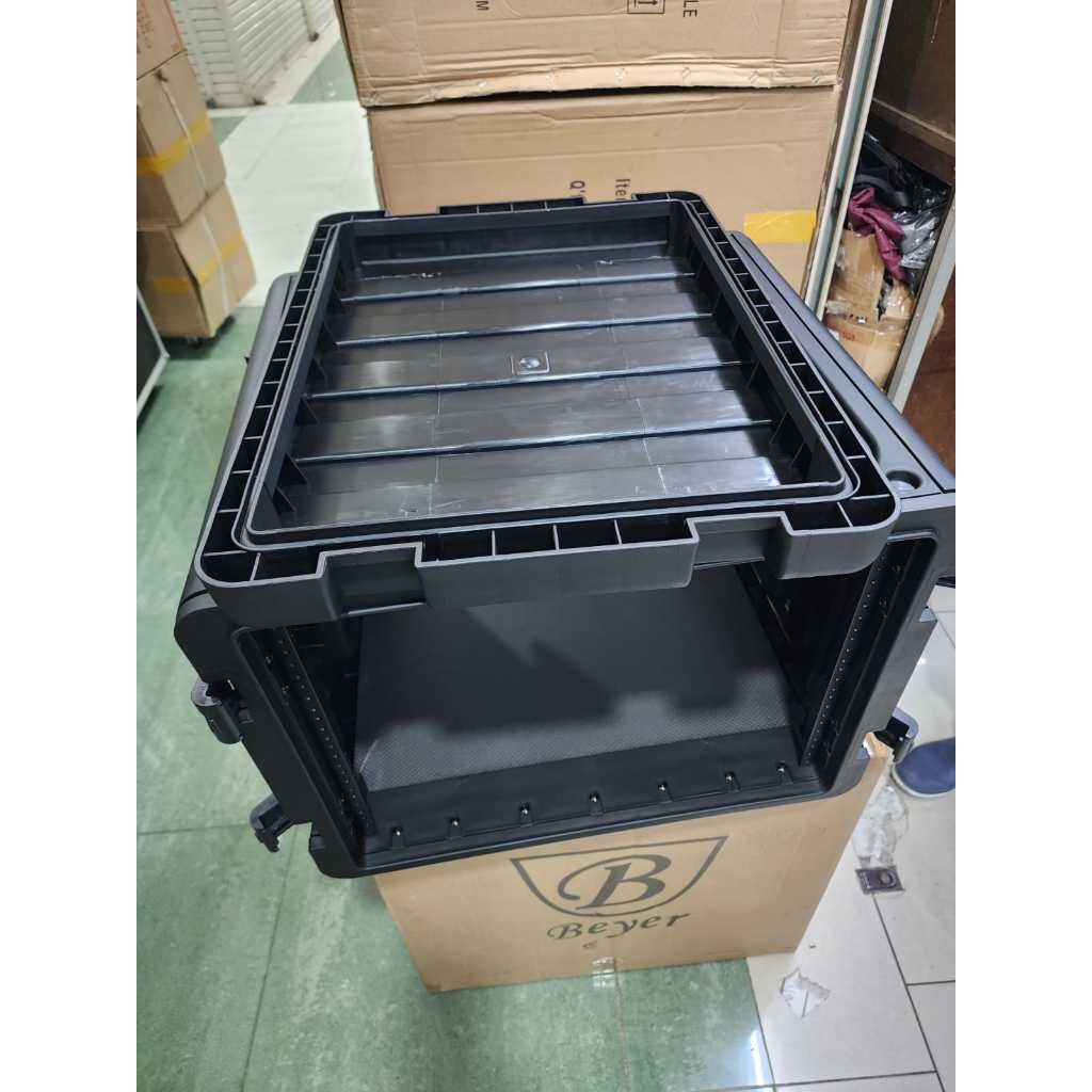 Hardcase Flightcase Polypropylene BEYER – PP4U / PP6U / PP8U / PP12U — PP 4U / PP 6U / PP 8U / PP 12U