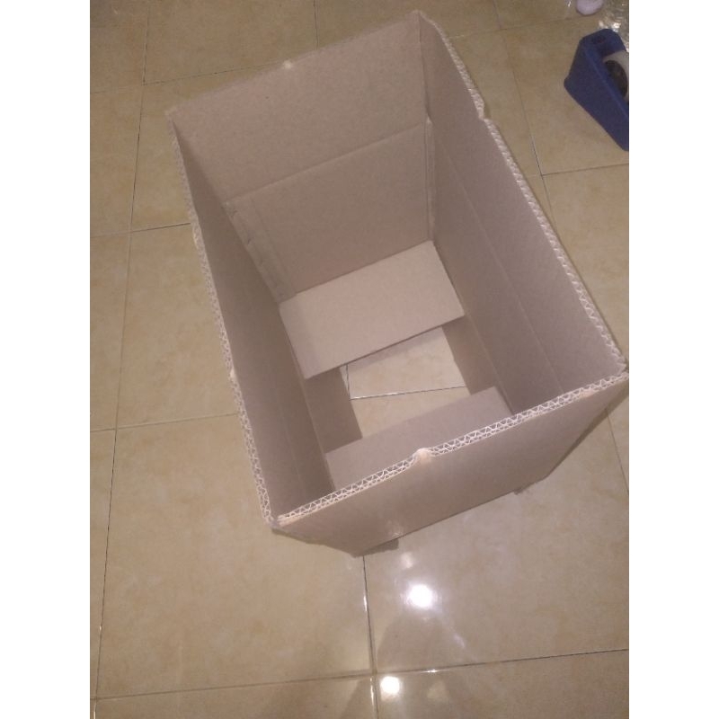 

Kardus Packing Doble Layer utk Botol Plastik 600 ml.