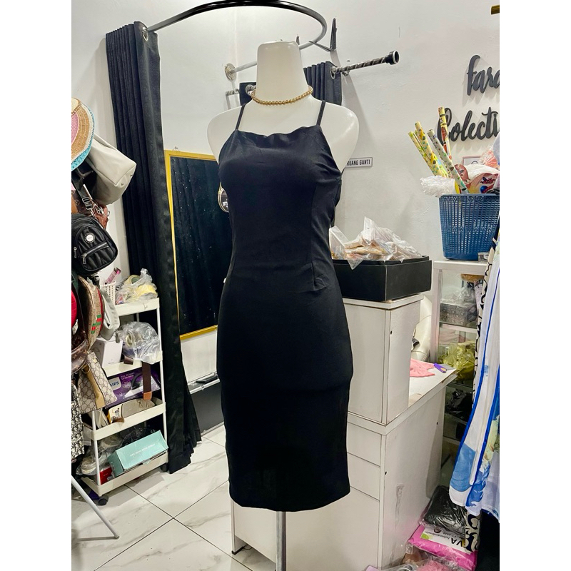 dres hitam sexsi