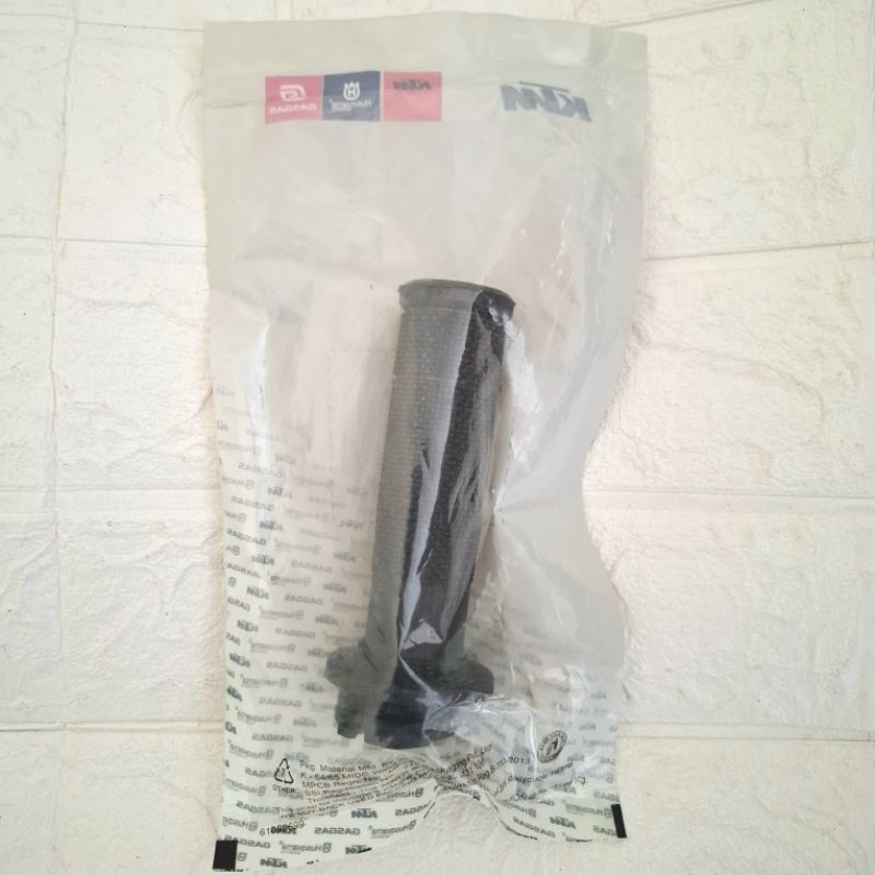 HAND GRIP GAS KANAN KTM DUKE RC 200 250 390 ORIGINAL KTM HANDGRIP KANAN DUKE RC 200 250 390