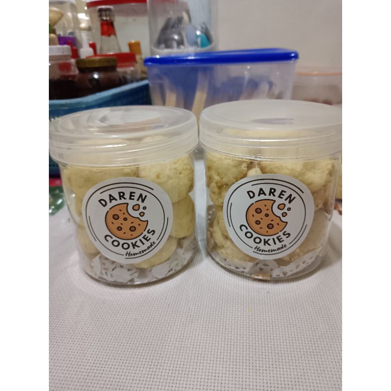 

Kue kering Sagu Keju