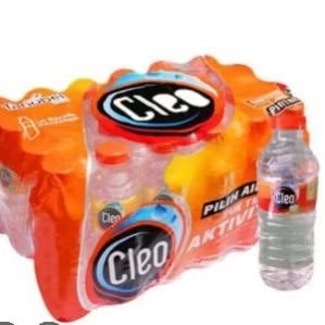 

Cleo air mineral botol kecil 220 ml.