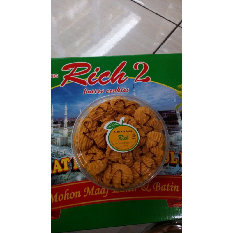 

NEW DEALS KUE KERING RICH 2 /HAMPERS LEBARAN / KUE KERING TOPLES CAMPUR ISI 6 TOPLES(ISIAN KUE