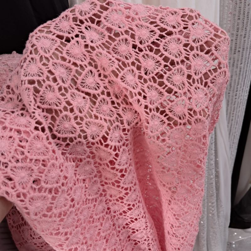 Kain brokat Prada - kain Prada - kain brokat - kain Prada import - kain butik Prada