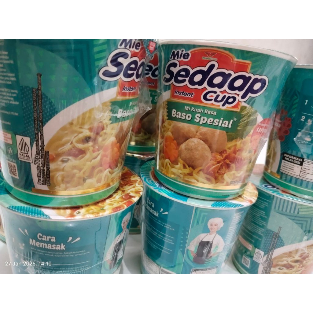 

Mie sedaap cup instant mie kuah rasa bakso spesial