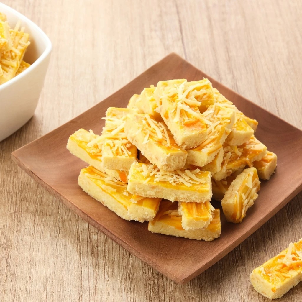 

Kue Kering Kastengel Keju Gurih Renyah ukuran toples 350gr