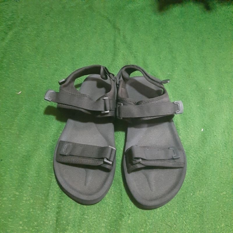 SANDALS GUNUNG/HIKING PRIA ORIGINALS