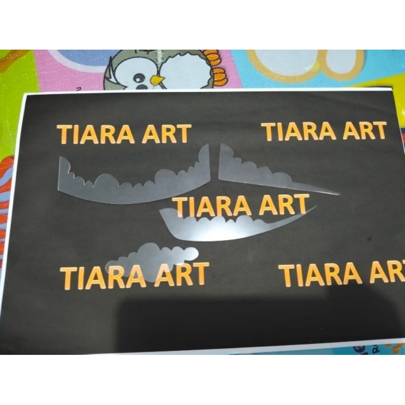 

Penggaris awan 4 model (awan, awan lengkung, awan lancip, awan lengkung lancip)