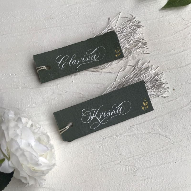 

Name tag - placemen card - wedding keepsake