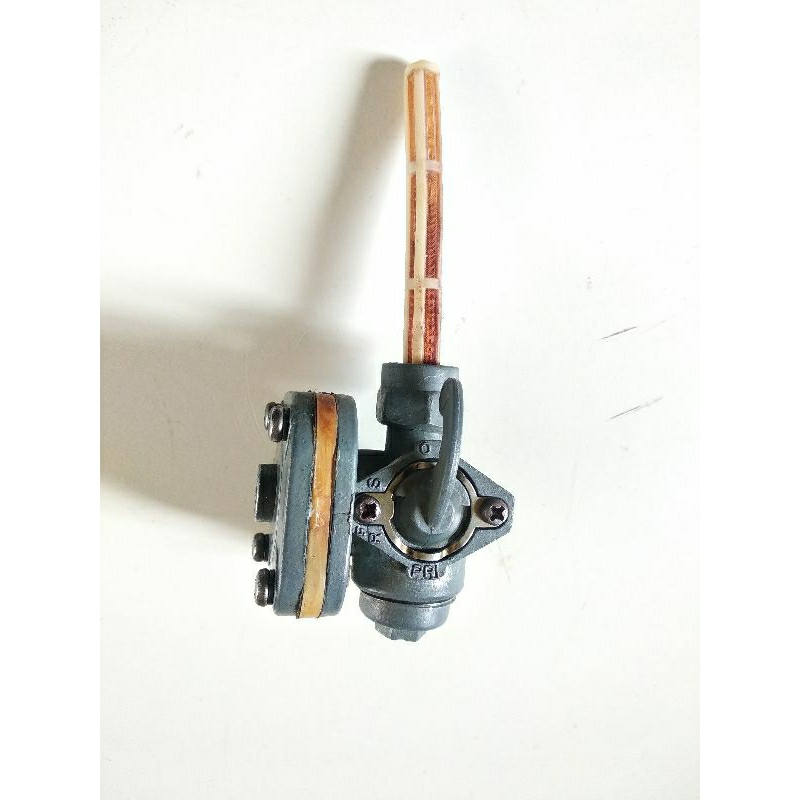 Kran keran bensin yamaha v75 v80 platina original second