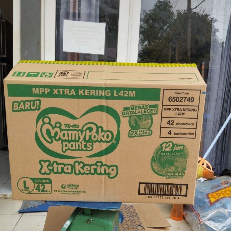 

Kardus packing besar mamypoko