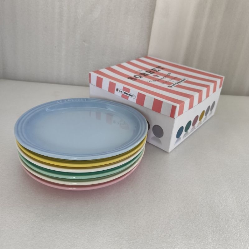 original le creuset stoneware flat plate dish sorbet collection