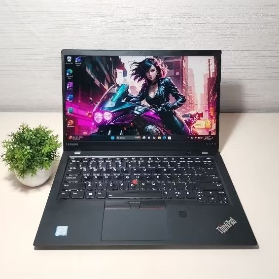 Lenovo Thinkpad X1 Carbon Core i7-7600U ram (16/256GB) GRADE A