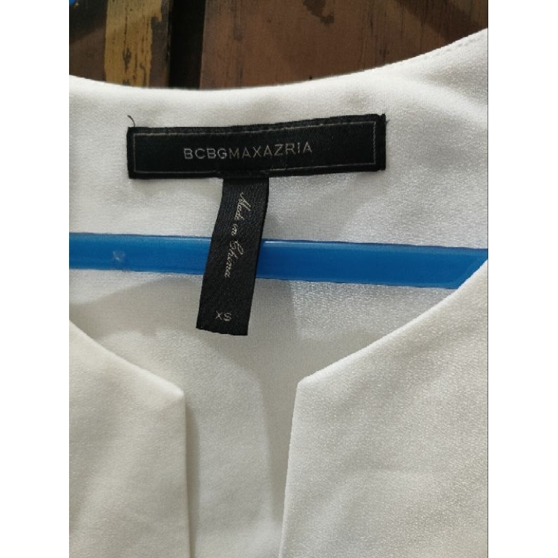 Zria Blus Putih BCBGMAXAZRIA