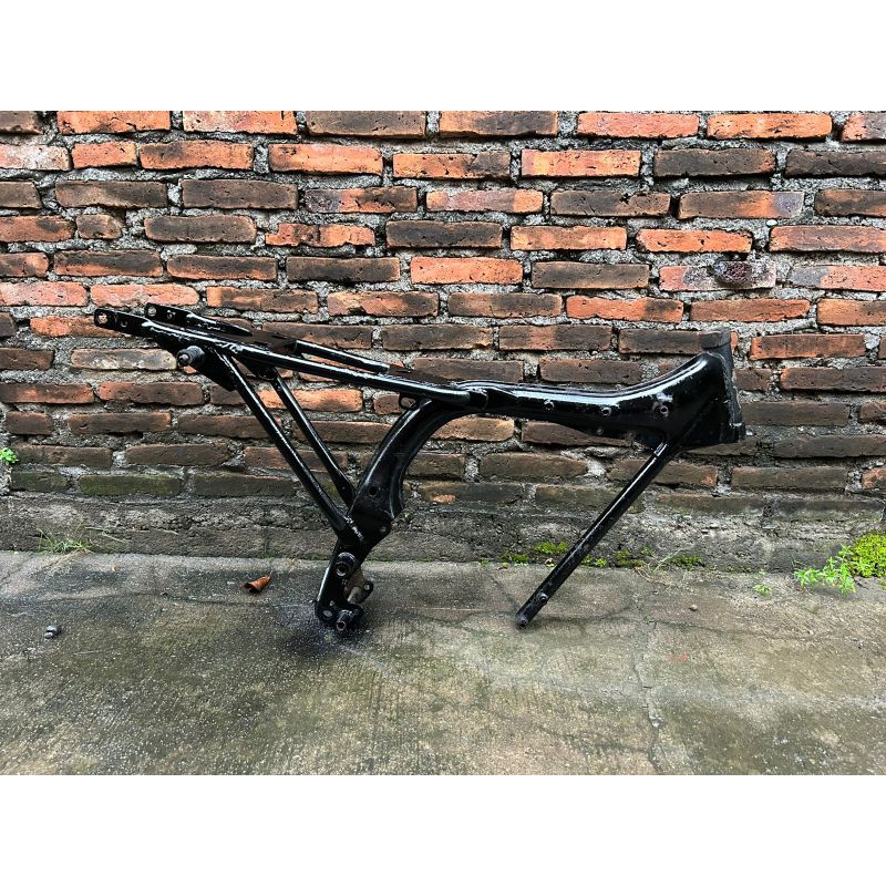 Rangka Frame body Honda CB100 CB125 K2 Original