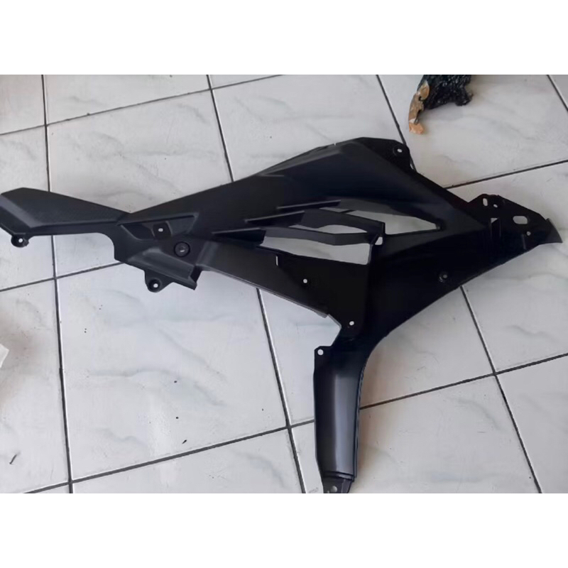 Inner fairing KANAN cbr150r facelift 2016-2019