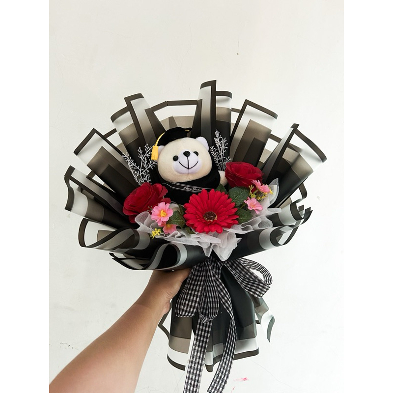 BUKET WISUDA BONEKA COWOK(READY)