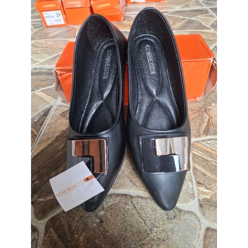 Cuci Gudang  Sepatu Cn Original