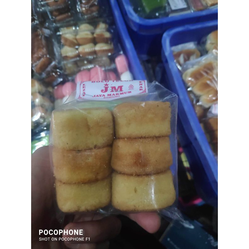 

Bolu Telor Isi 6 pcs