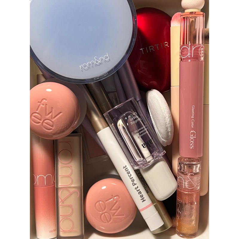 Romand Lipstik Gloss Color