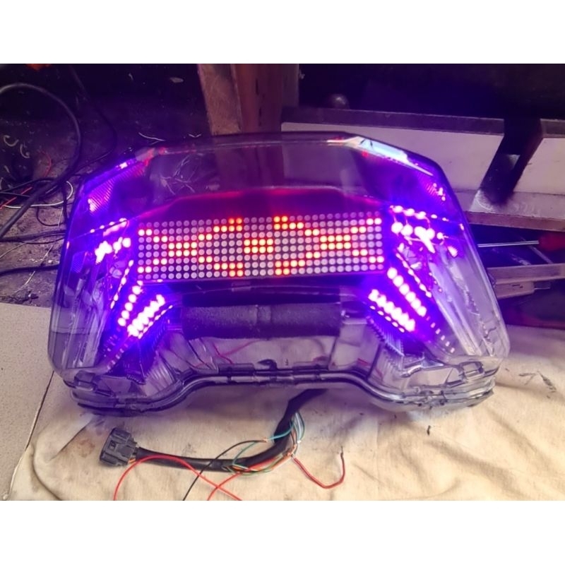 pesanan khusus atau reques lampu Running dan Running texs PCX