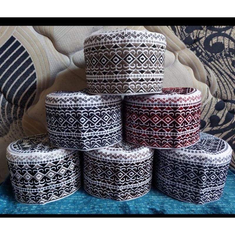 Peci Oman Bangladesh Merk As Syarif / Peci Bangladesh As Syarif / Peci Bangladesh / banyak motif