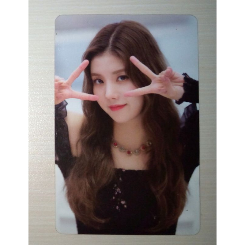 Official Photocard Izone Iz*One Kwon Eunbi Eyes On Me