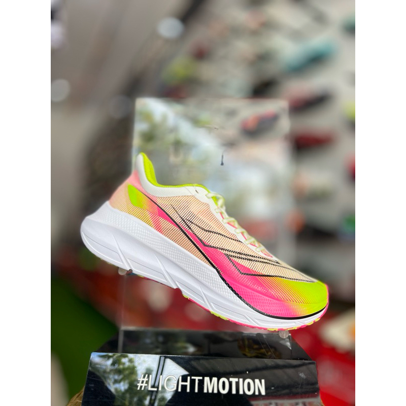 SEPATU RUNNING MILLS ENERMAX TYCOON