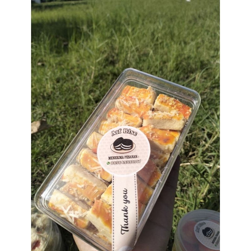 

Kue Kastangel 300 gram