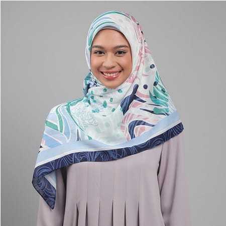 Hijab Qieran Scarf Zoya Kerudung Segi Empat