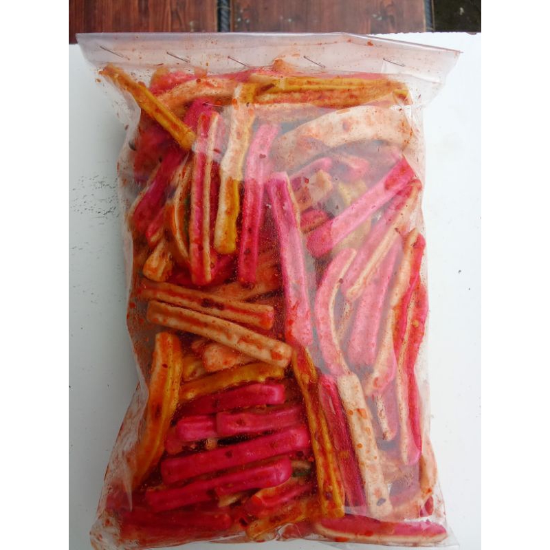 

kerupuk stik pedas renyah