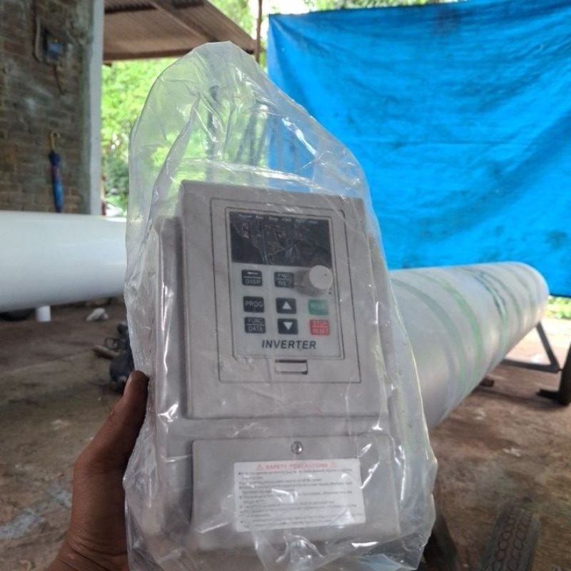 inverter 2,2 kw merk euro