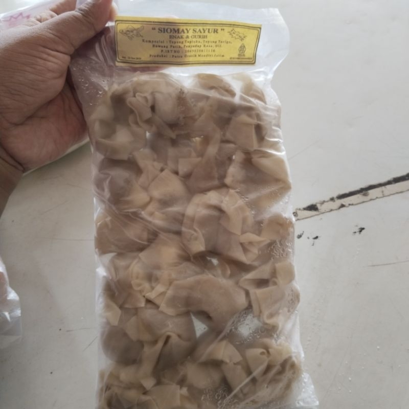 

SIOMAY SAYUR ISI BANYAK