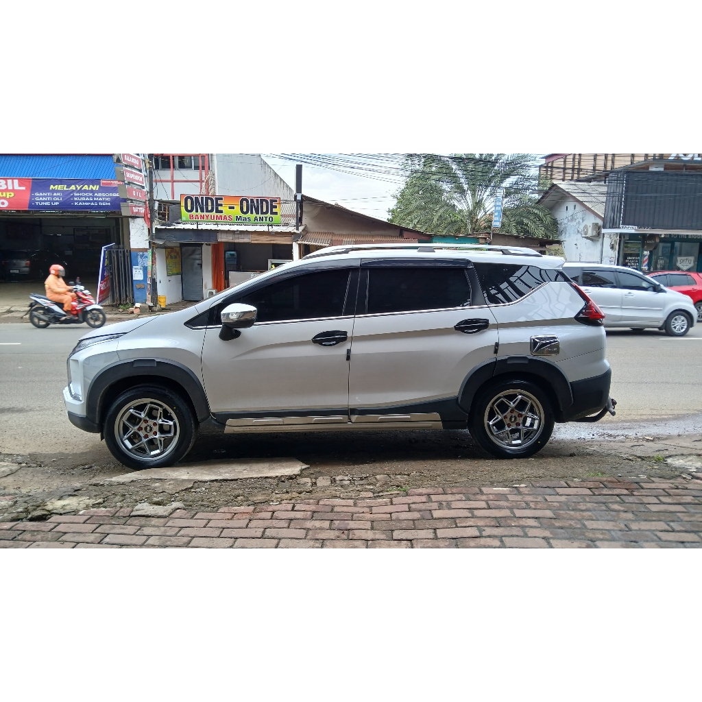 PAKET VELG PLUS BAN ACCELERA 215 60 R17 UNTUK MOBIL XPANDER DLL USE VELG HSR WASILE RING 17