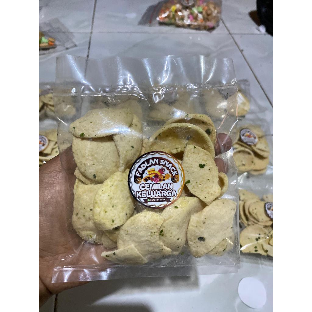 

SNACK KILOAN 45 GRAM BASRENG COIN ORIGINAL CIKRUH DAUN JERUK | CEMILAN MURAH