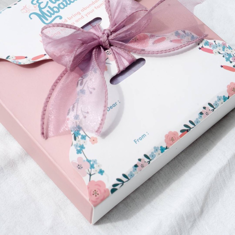 

Hampers lebaran best combo sejadah travel, tasbih digital, scrhuncie